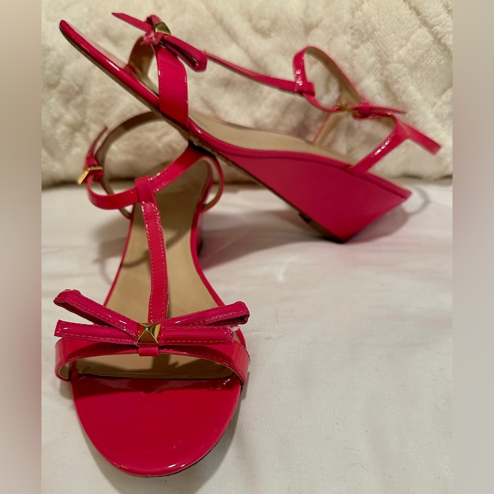 KATE SPADE NY Donna Pink Patent Leather T-Strap Wedge Sandal Sz 10 ***RARE***